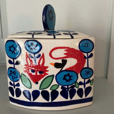 Fox Large lidded container