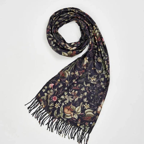 Wolf Garden Tassel Scarf